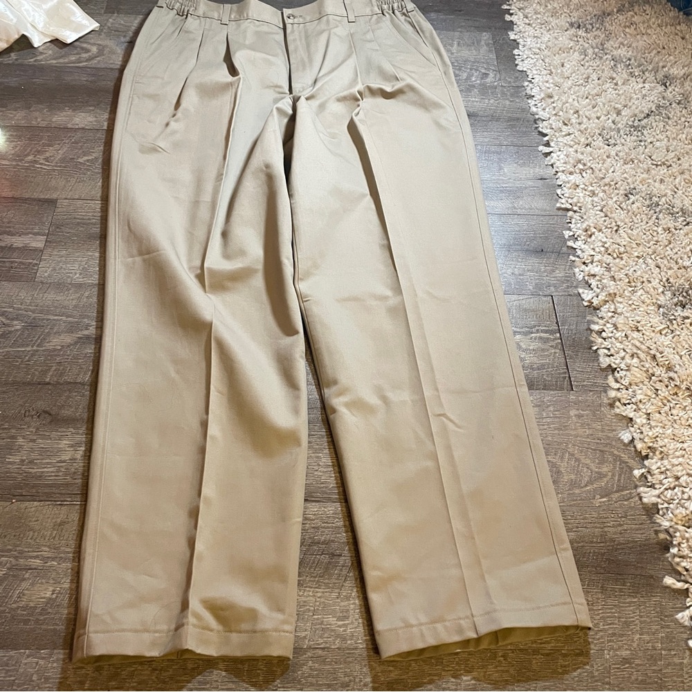 Eddie‎ Bauer Men's Khaki Chinos